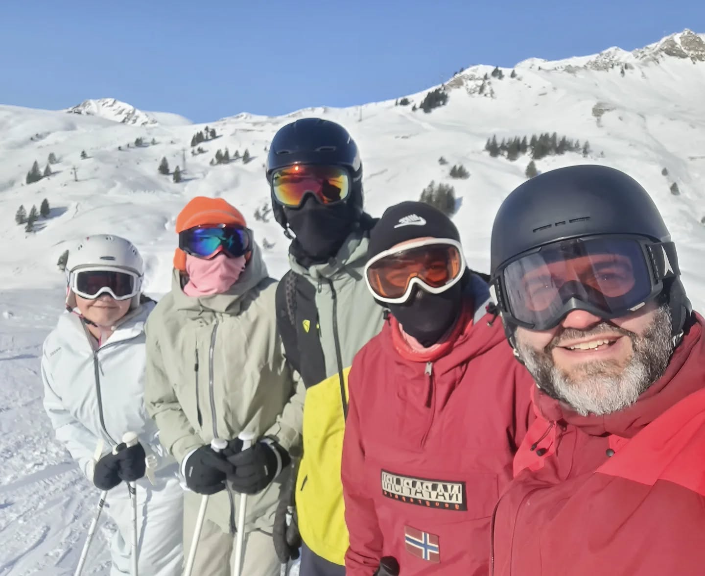 Matthias skiing with family